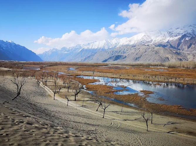 Top 10 Tourist Places To Visit In Pakistan